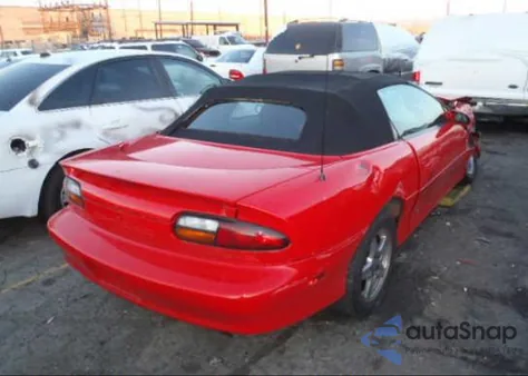 2002 Chevrolet Camaro Z28 z USA, uszkodzony, nr VIN 2G1FP32G722144012
